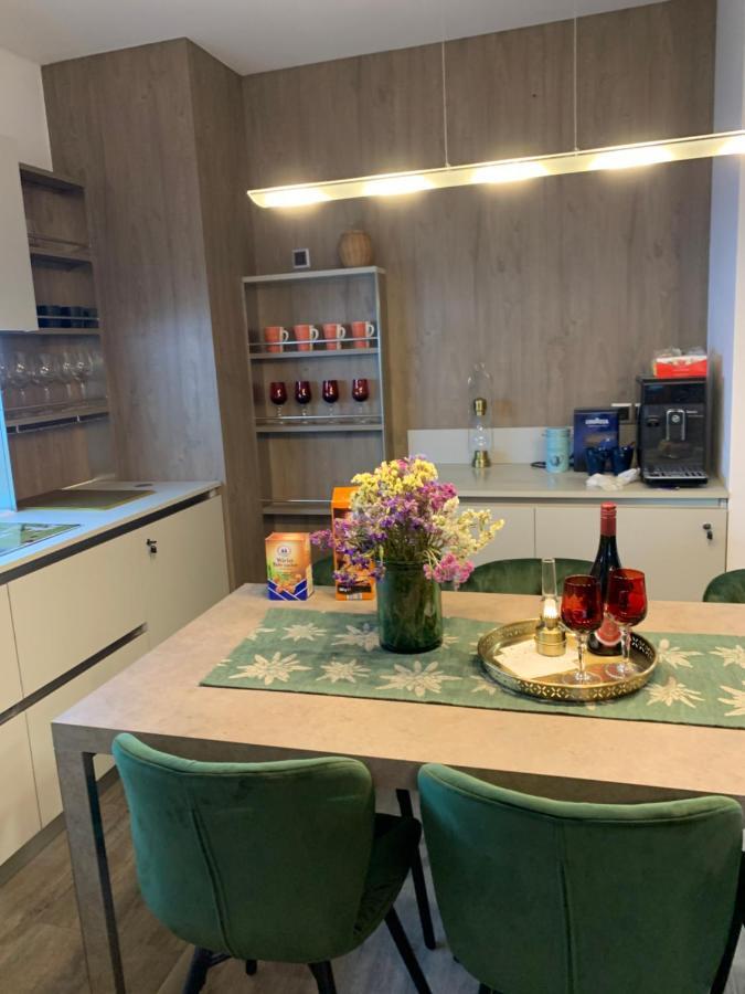 Edelweiss Apartments Silver Resort Пояна Брашов Екстериор снимка