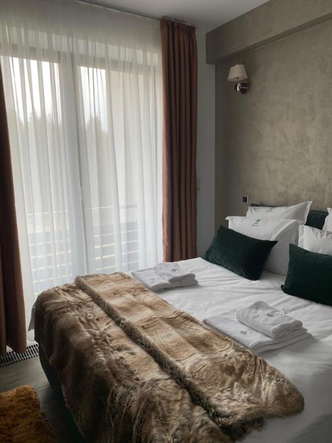 Edelweiss Apartments Silver Resort Пояна Брашов Екстериор снимка