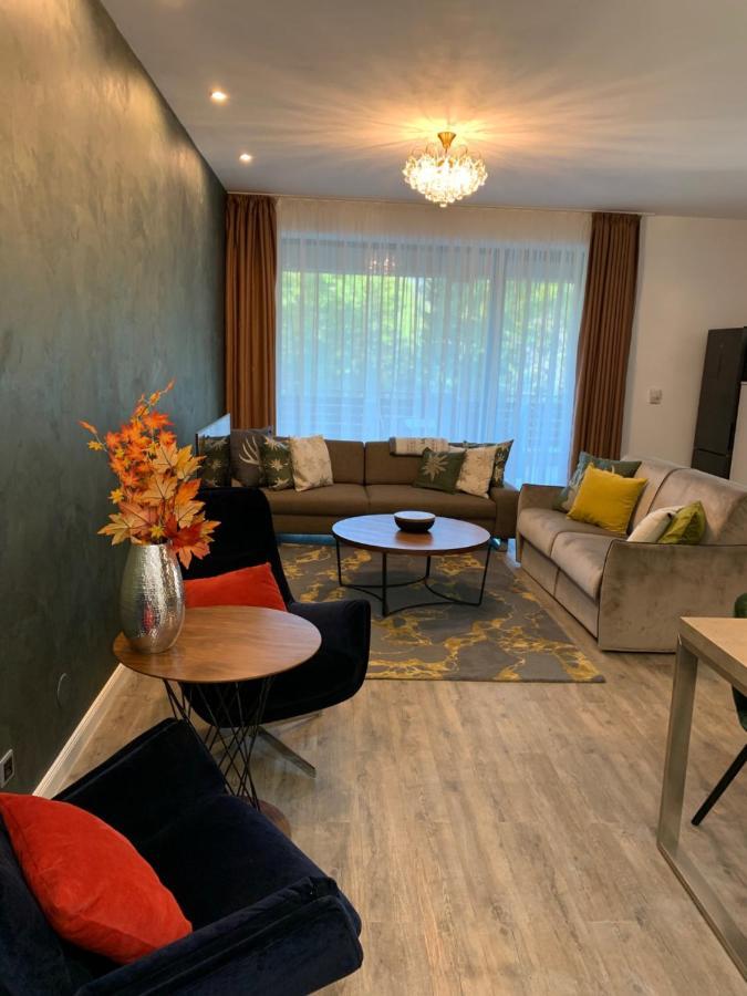Edelweiss Apartments Silver Resort Пояна Брашов Екстериор снимка